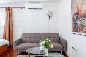 liwei warmth pool villa