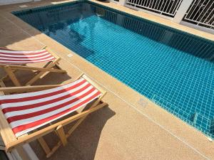 liwei warmth pool villa