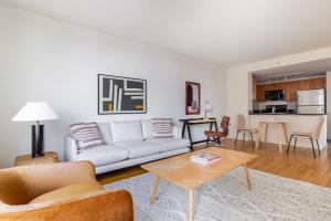 Blueground LIC pool gym nr parks NYC-1787