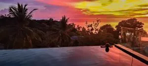 Villa Bianca, piscine privée à débordement vue mer! - Haad Tian