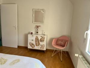 Maisons de vacances L'olivier du Cabellou, a 900 m des plages : photos des chambres