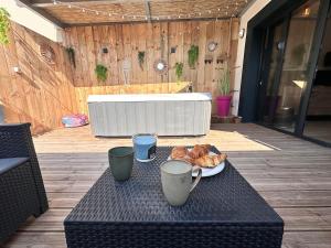 Appartements L echappee Remoise, jacuzzi proche caves champagne : photos des chambres