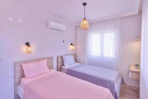 Villa Lale with Private Pool, Sleeps 6