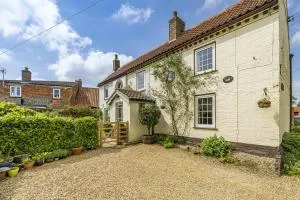 The old pub in Docking - Stanhoe