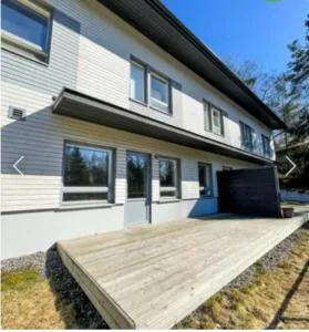 Huoneisto terassilla & parkkipaikalla - Jorvas