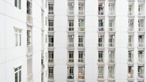 Strategic and Cozy Living Studio at Bale Hinggil Apartment By Travelio