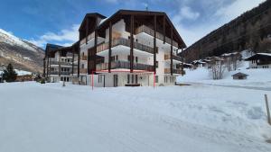 Quiet corner with charm in Obergesteln