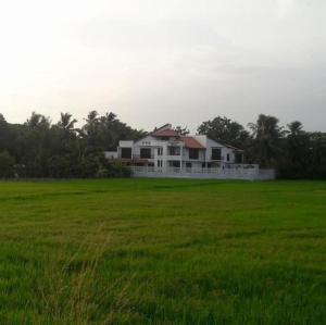 Kamatha Hotel & Restaurant