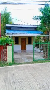 Alora Jedel Tiny Transient House in Dauis Bohol - 隆