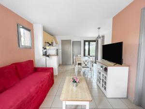 Terrasse privée, piscine, à 5 mn de la plage