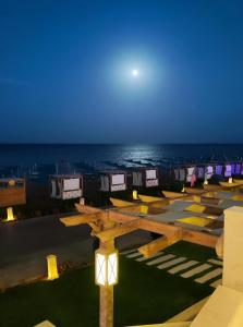 luxury Beachfront Studio- Foreign Nationals Only