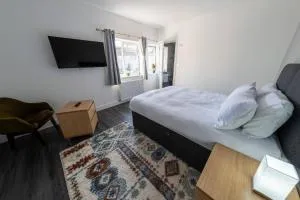 Room in Apartment - Stylish Apartment with Private Room and Facilities - 埃文茅斯