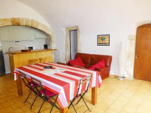 Maisons de vacances Gites du Domaine des Dames : photos des chambres