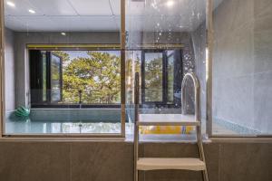 From H Brown Dot Hotel Gyeongju Yangnam