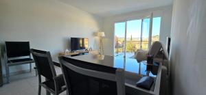 Appartements Nice apartment for 2 with balcony : Appartement