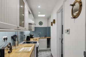 Pisces Cottage, Historic Harbour Hideaway