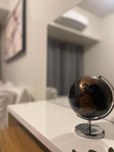 Destina, 100Mbps at Air Residences, Makati, MetroManila, Netflix