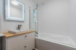 Appartements T2 confortable et bien equipe proche metro : photos des chambres