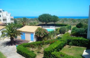 Studio cabine avec accès direct piscine collective et plage - 4FR503