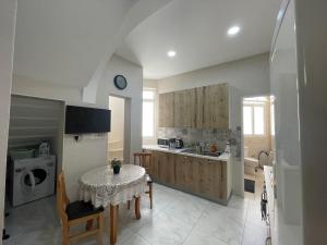 Cosy home away from home