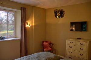 Inselblume 85 - Ferienwohnung mit Reetdach auf dem Land