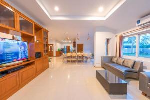 Green Yield Pool Villa