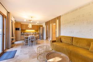Appartements Mas 9 Romanin - Mas Provencal Familial : photos des chambres