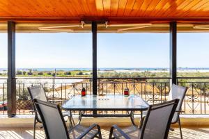 Seaview & Nature Retreat - Filiatras Cozy Hideaway