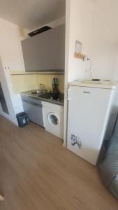 Studio au Grau-du-Roi, Mer, Piscine & Parking