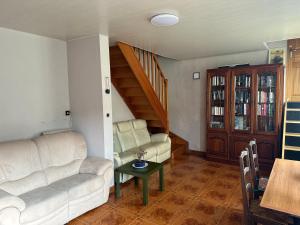 Sejours chez l'habitant 4 chambres privees dans un pavillon chaleureux : photos des chambres