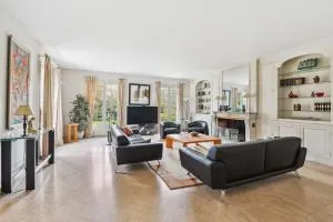 La Maison des Rois - 沙图