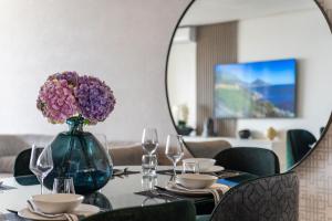 Bantry Alanda - Modern Apt in Bantry Bay with views