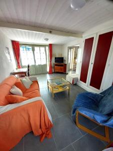 Maisons de vacances Gite des oiseaux : photos des chambres