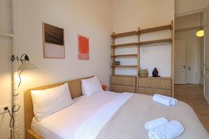 2BR Central Stylish Apt in Tbilisi - by Wehost