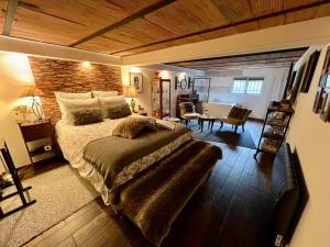 B&B / Chambres d'hotes Disneyland room cosy, chez Jeff : photos des chambres