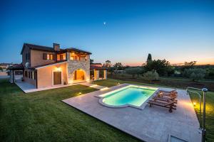 Villa Oliveta by Istrialux