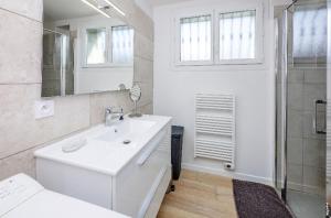 Appartements Petit Appartement de Coubertin - Jardin - Calme - Albi : photos des chambres