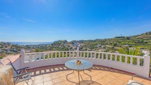 Villa Canary - Plusholidays