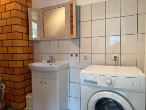 Pension Hirschburg Ferienwohnung 10 - Barth