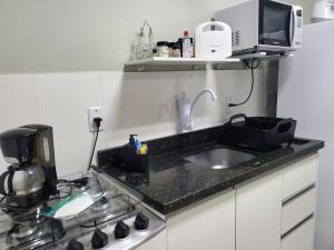 I01-Pequeno Conforto 1 Apto privativo com Wi-Fi, TV, AR