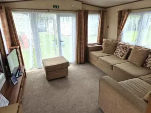 The Glen - 3 bedrooms sleeps 6 - Brede