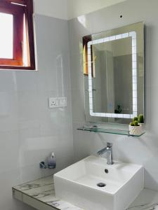 Pinky Villa Hikkaduwa