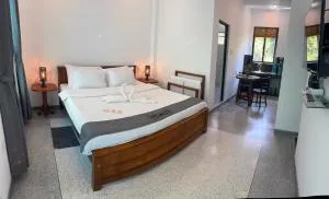 The Rail Villa Unawatuna - 陶尔佩