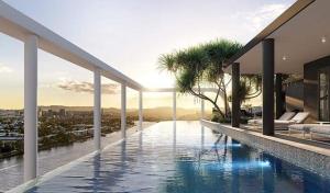 Riverfront Luxe 2Bed Pool Parking