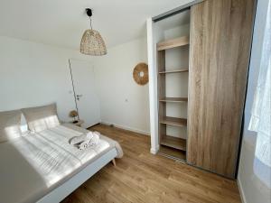 Maisons de vacances Spacious house for up to 10 people in Vertou : photos des chambres