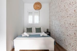 Apartment with a large patio