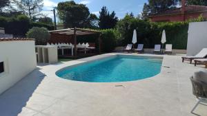 Villa de rêve à Mougins - piscine privée, palmiers & ambiance resort