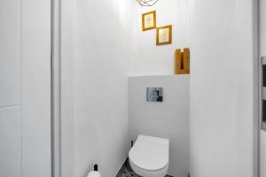 Mokotów Modzelewskiego Modern Apartment by BookingHost