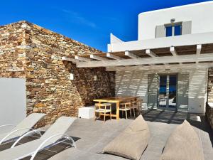 Farous seaside sunset villa II