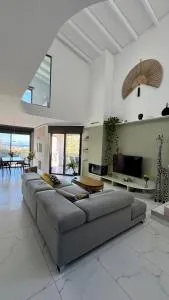 Sea View Luxury Ap Solistice - Áyios Matthaíos